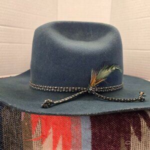 vintage Smithbilt  blue felt Cowboy Hat with feather  size 6 3/4